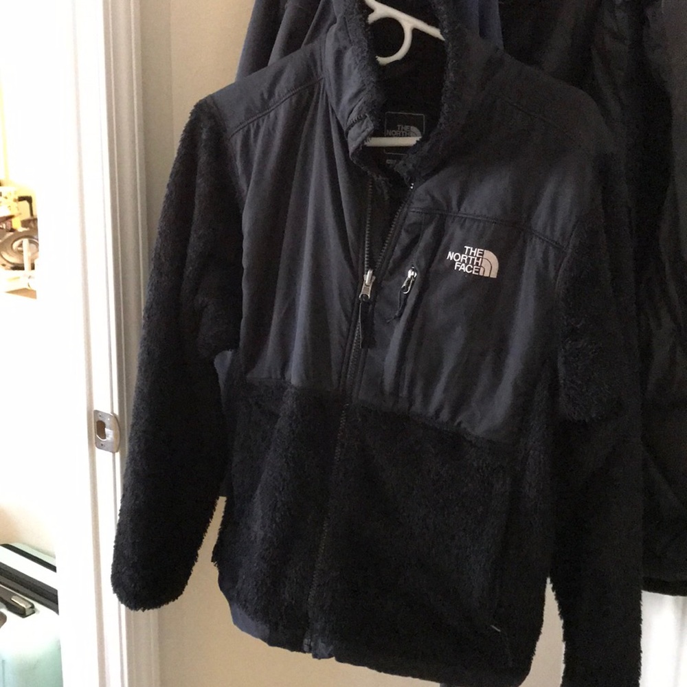 THE NORTH FACE Black Fleece Jacket